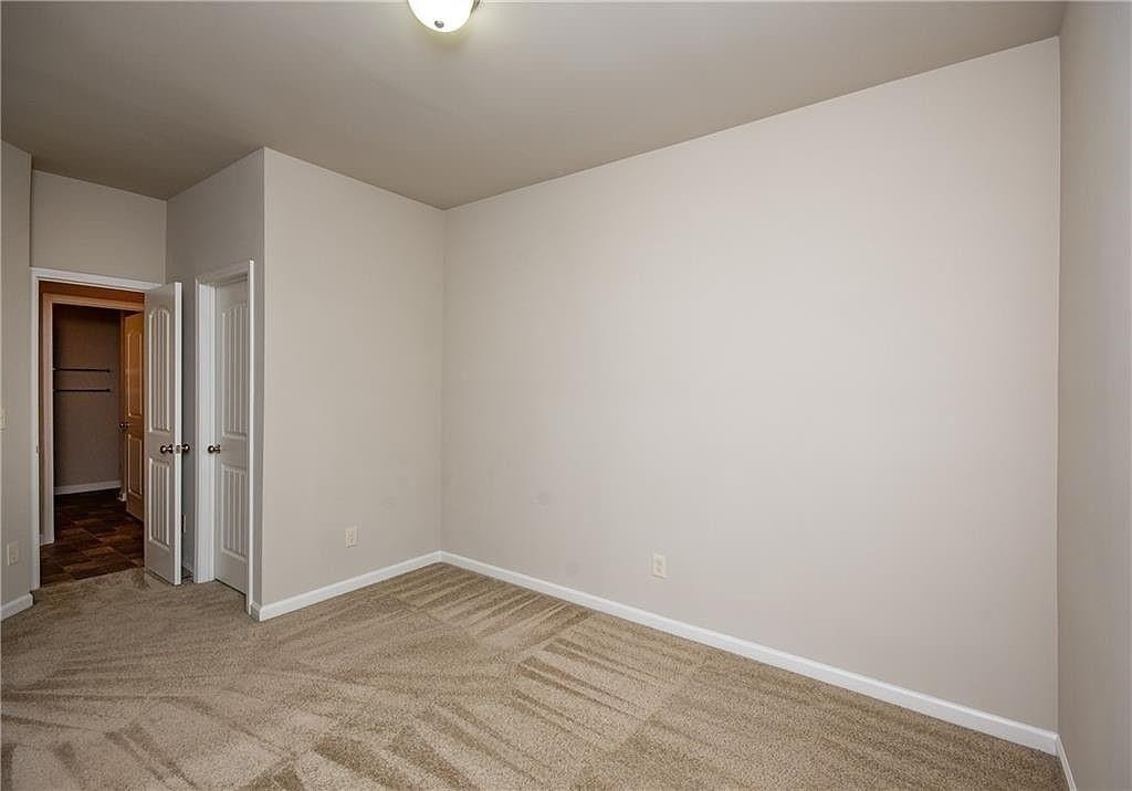 7490 Silk Tree Pointe - Photo 23