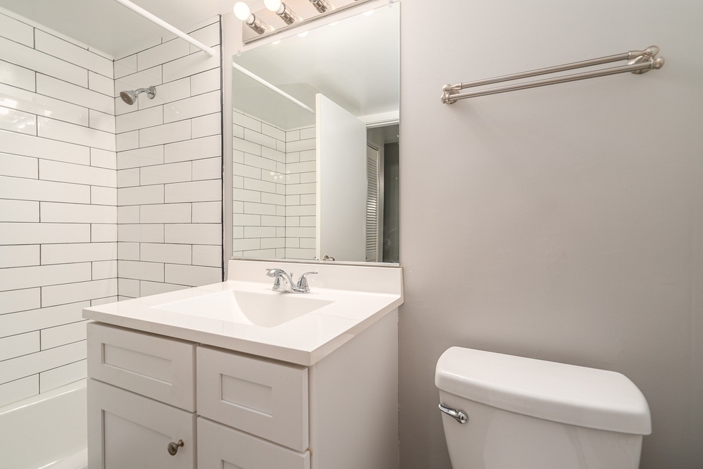 315 W Kimbell Avenue - Photo 6