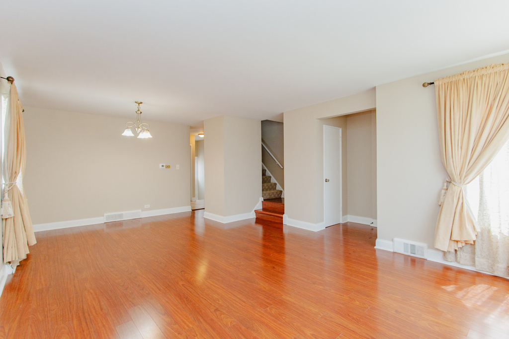 4852 Carol Street - Photo 6