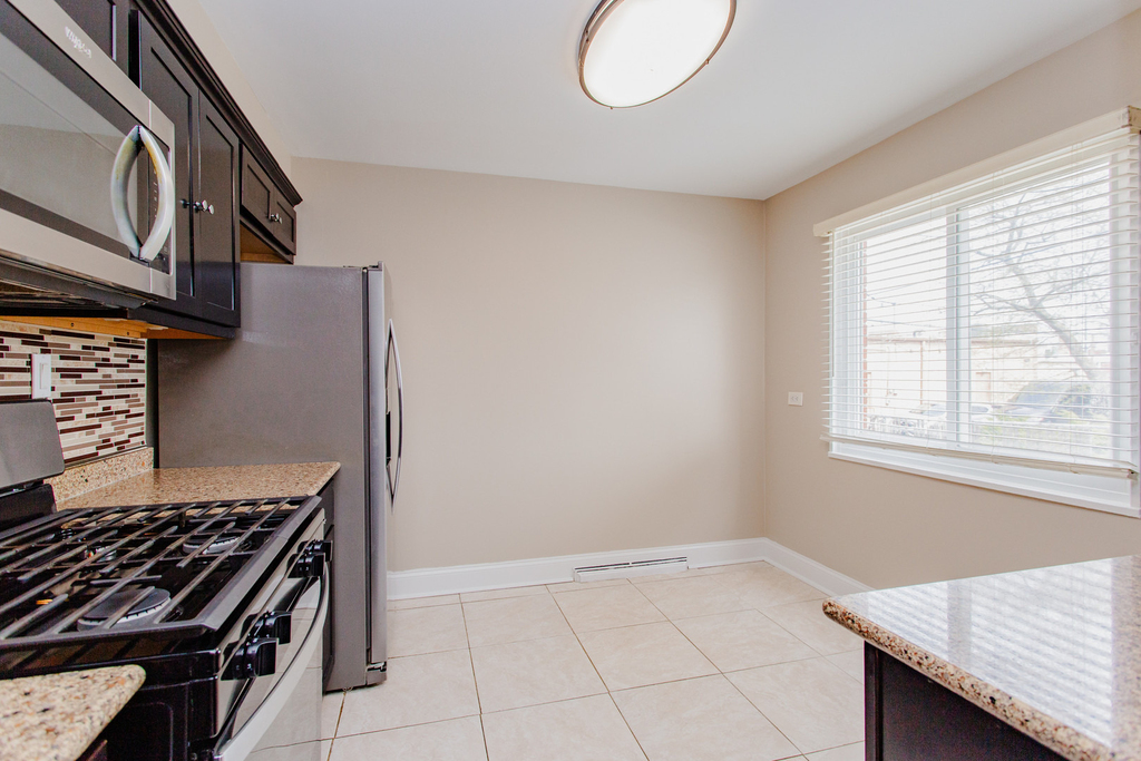 4852 Carol Street - Photo 10