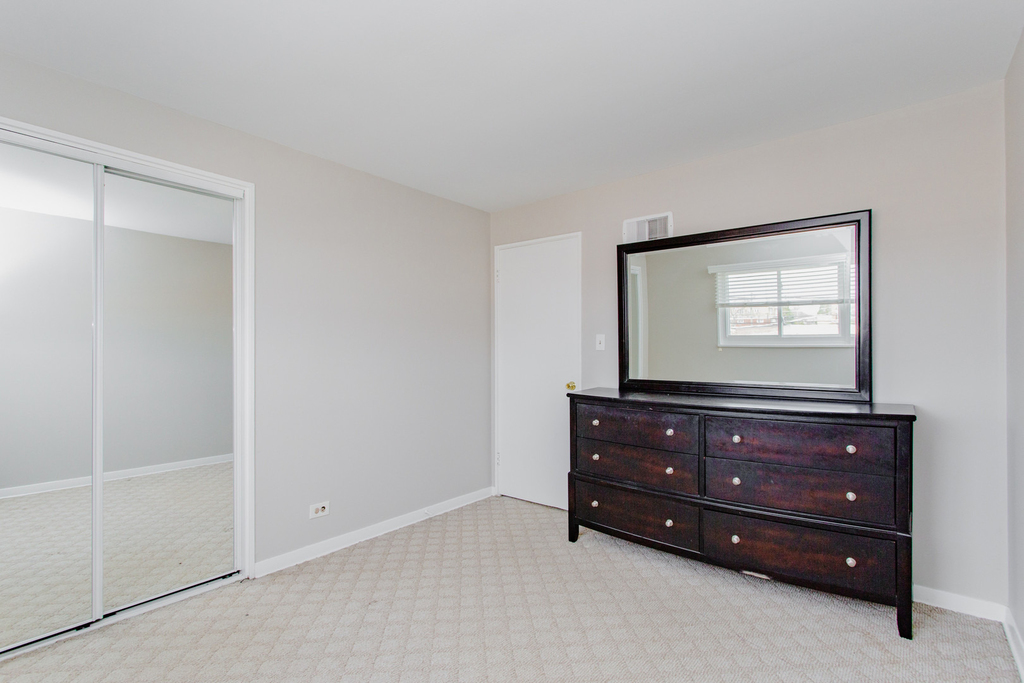 4852 Carol Street - Photo 19