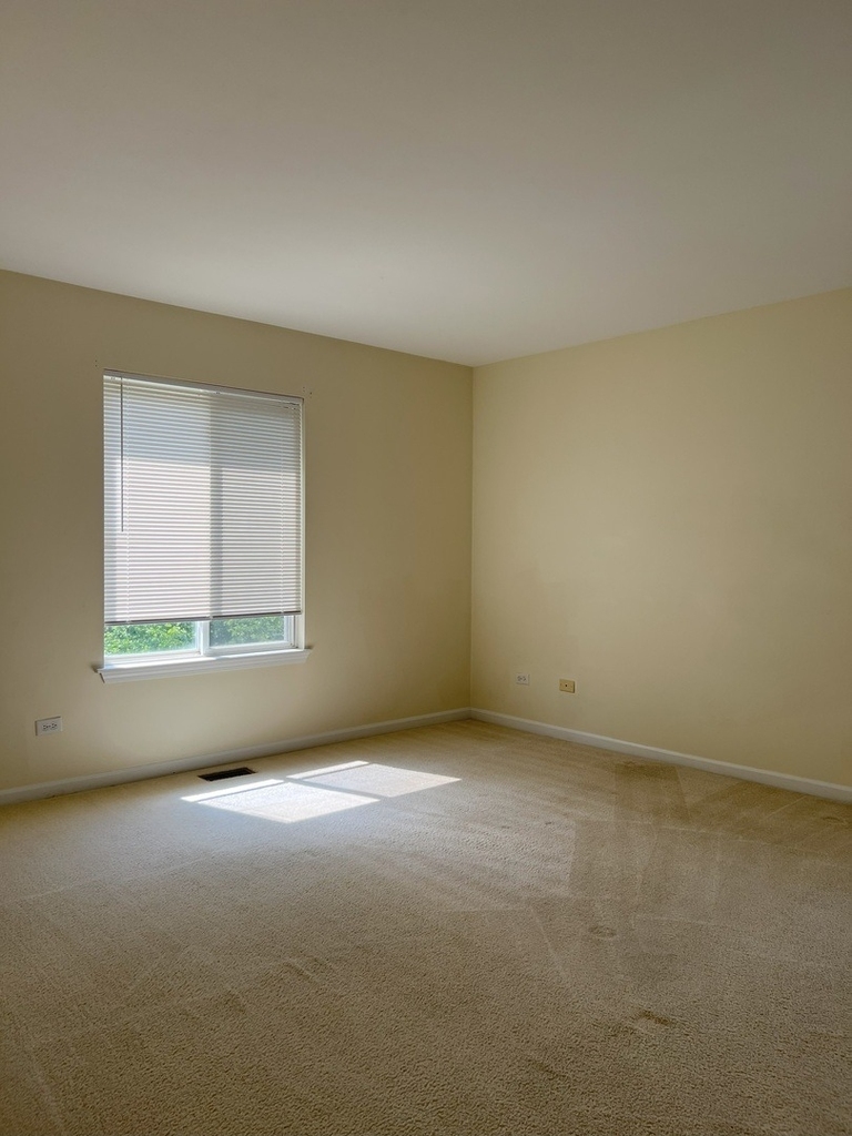 2308 Sedgwick Court - Photo 16