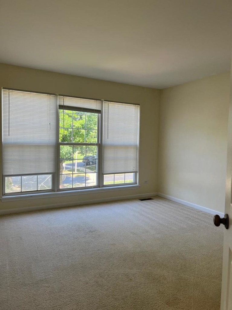 2308 Sedgwick Court - Photo 1