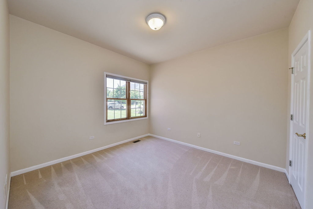 4n382 Mark Twain Street - Photo 10