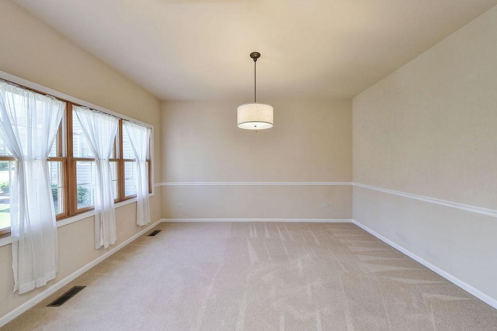 4n382 Mark Twain Street - Photo 8