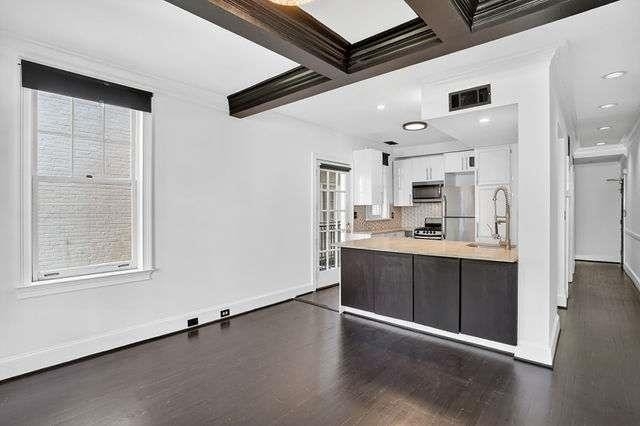 2840 Peachtree Road - Photo 2