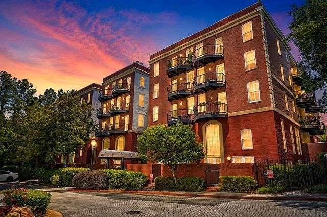 2840 Peachtree Road - Photo 25