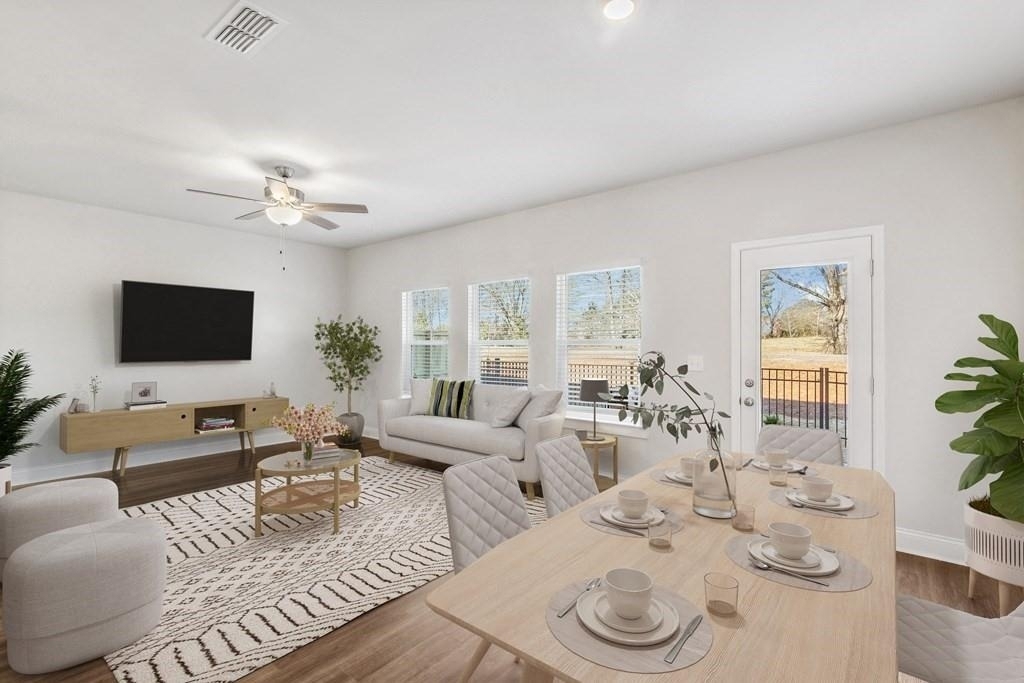 352 Stately Oaks Court - Photo 5