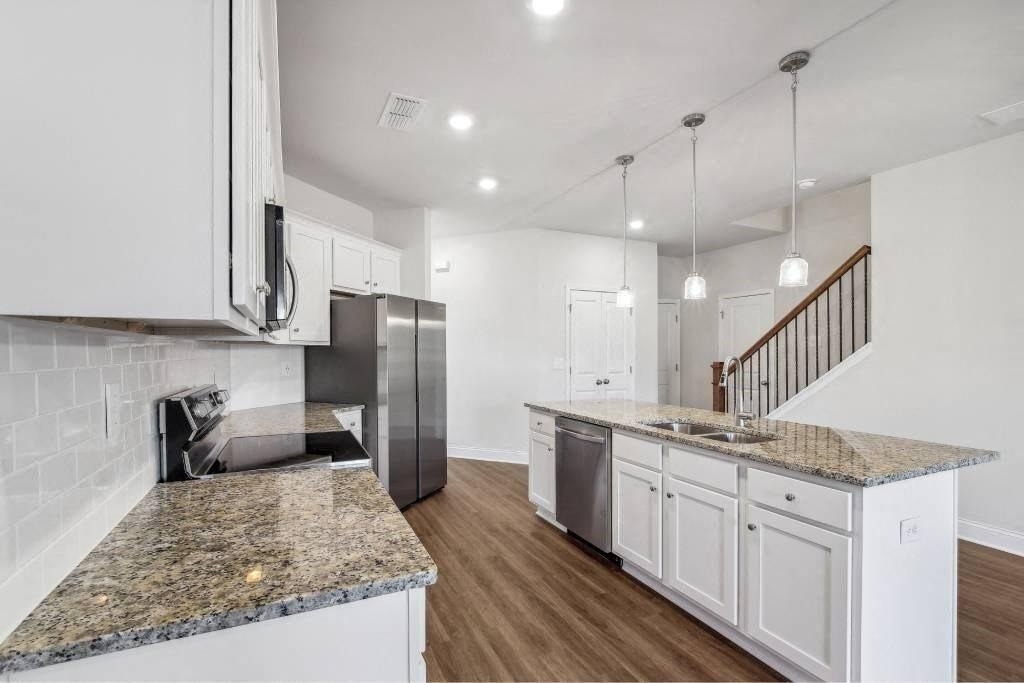 352 Stately Oaks Court - Photo 11