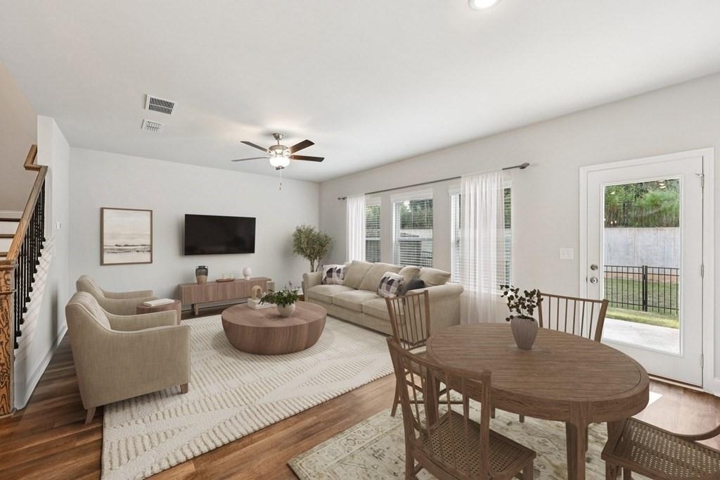 352 Stately Oaks Court - Photo 9