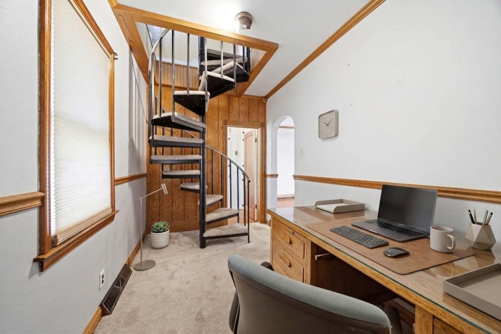 2261 136th Street - Photo 9
