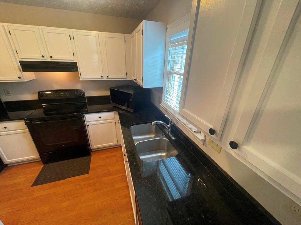 2906 Webb Bridge Road - Photo 3