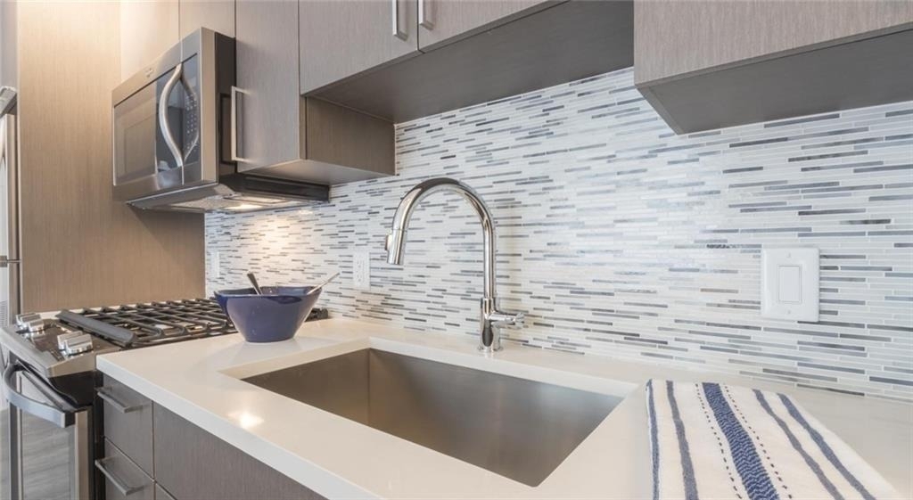 95 8th Street Nw - Photo 4