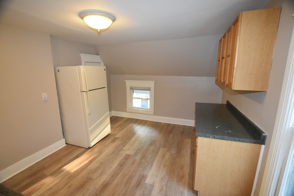 338 Marion Avenue - Photo 15