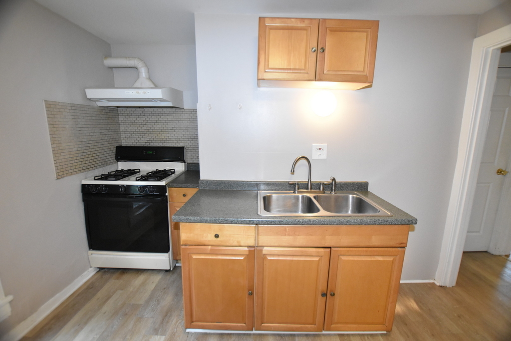 338 Marion Avenue - Photo 18