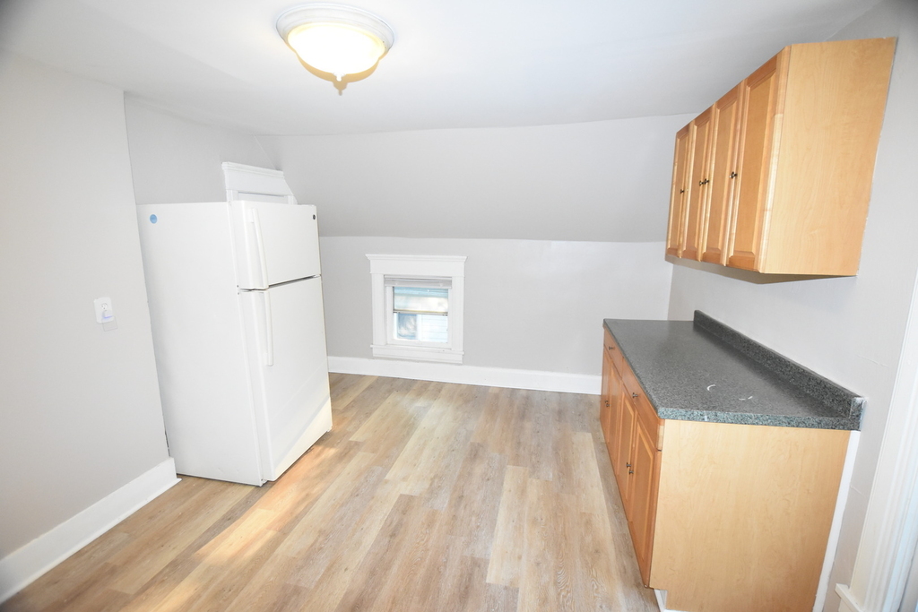 338 Marion Avenue - Photo 11