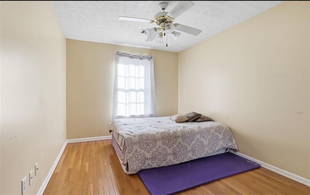 205 Oak Grove - Photo 11