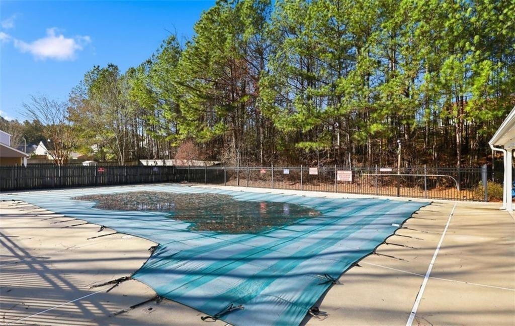 205 Oak Grove - Photo 16