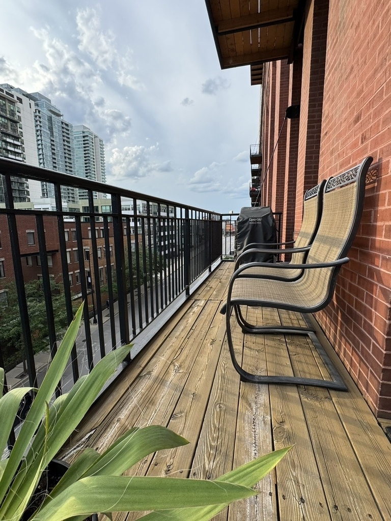 616 W Fulton Street - Photo 26