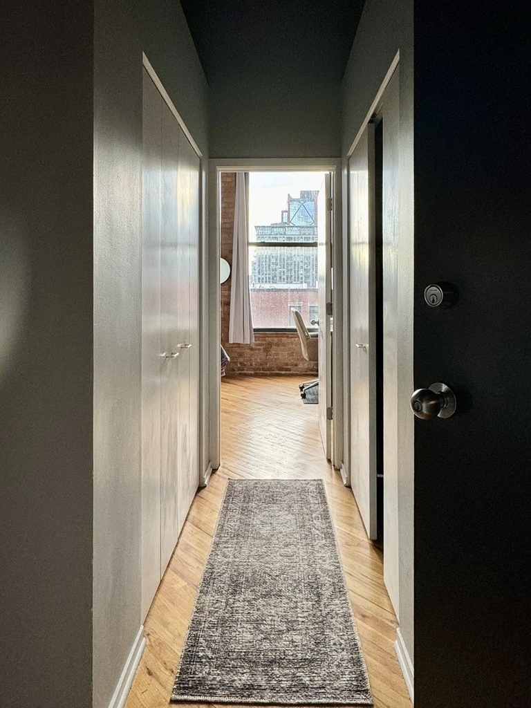 616 W Fulton Street - Photo 17