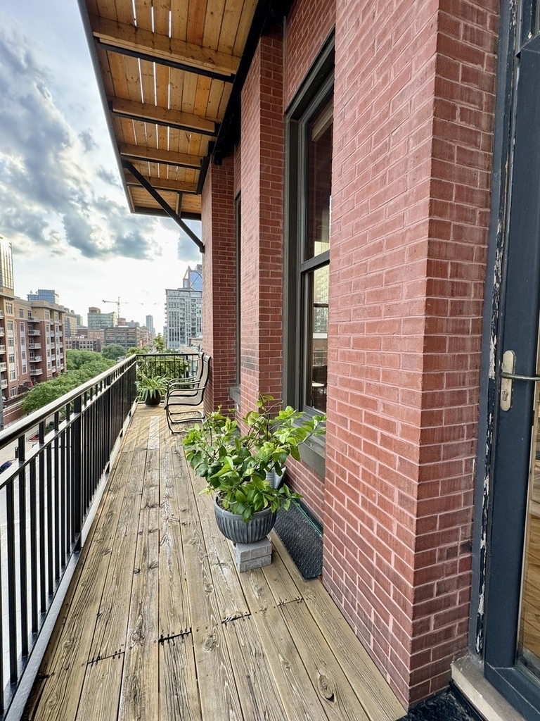 616 W Fulton Street - Photo 25