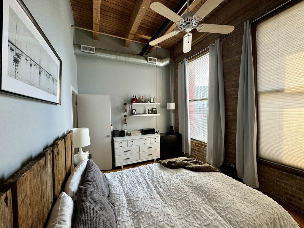 616 W Fulton Street - Photo 14