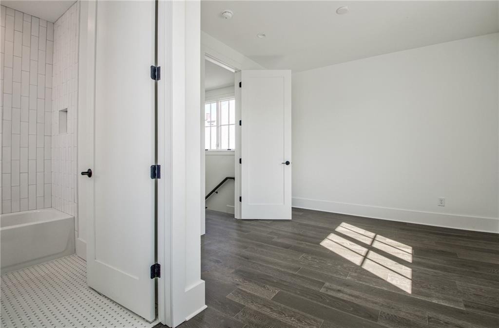 135 Carlyle Lane - Photo 20