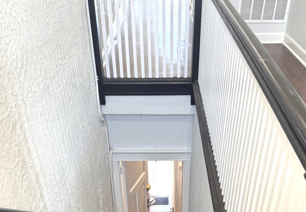 224 E Cass Street - Photo 14