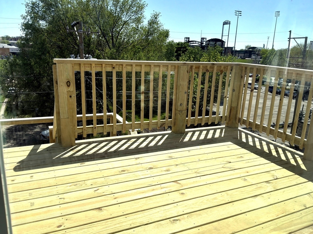 224 E Cass Street - Photo 1
