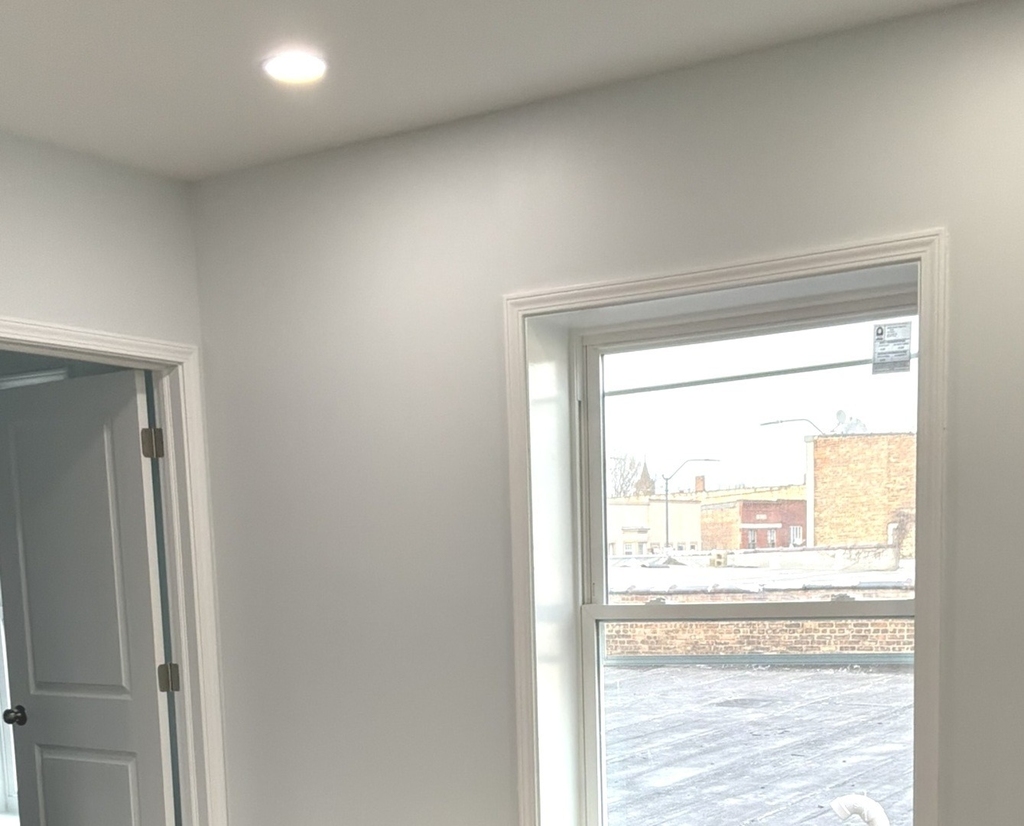224 E Cass Street - Photo 38