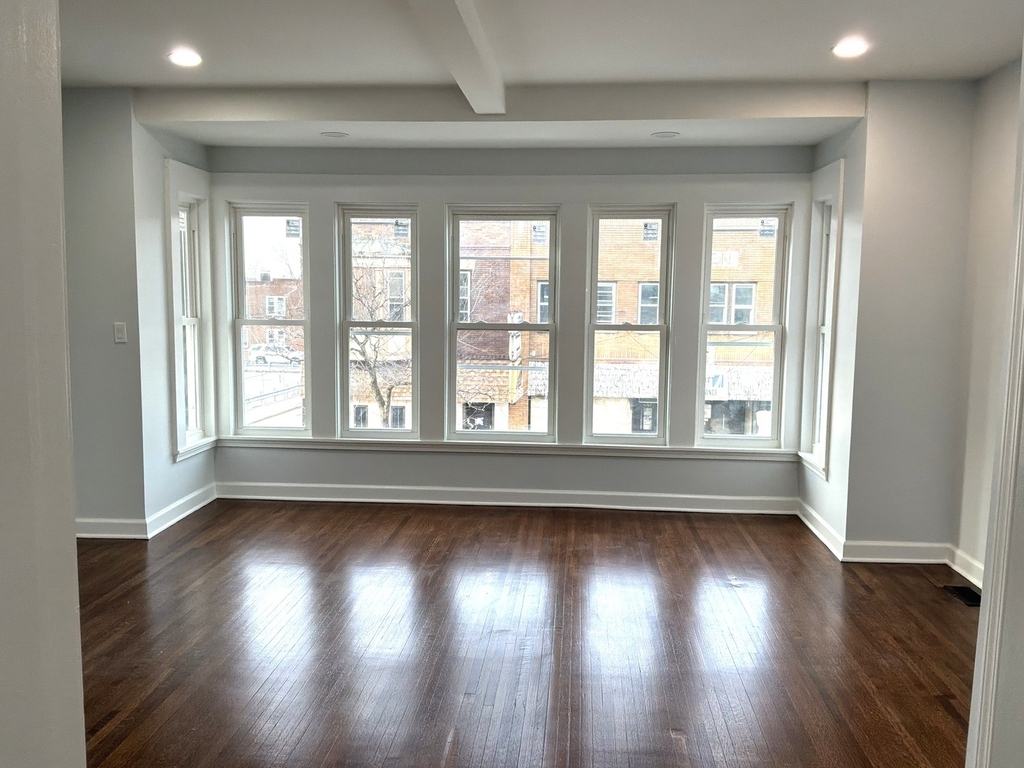 224 E Cass Street - Photo 40