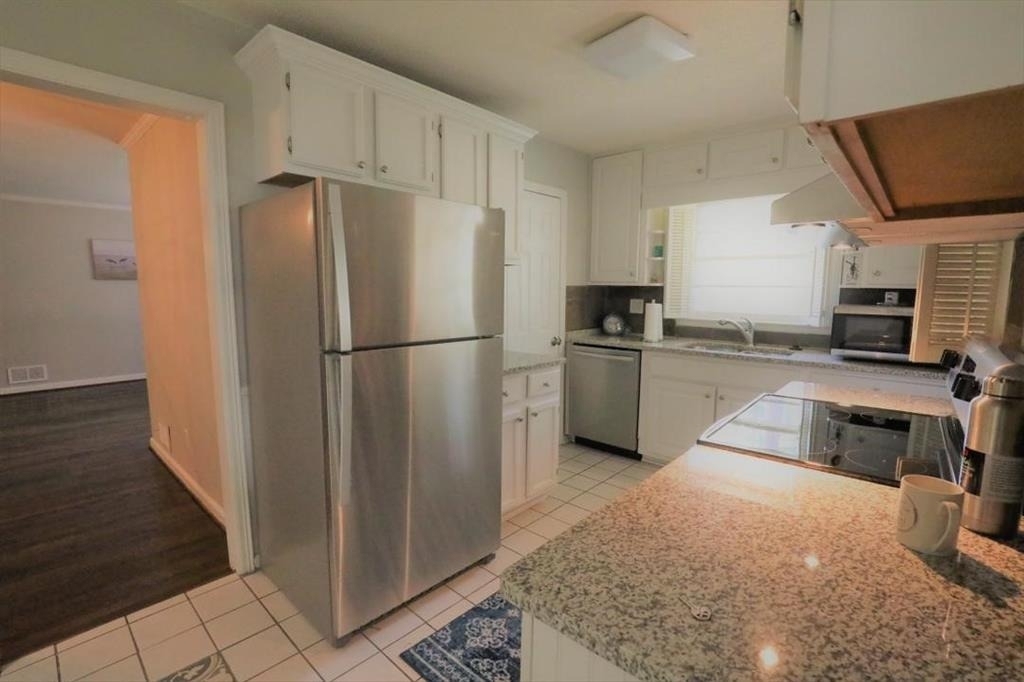 6075 Harleston - Photo 7