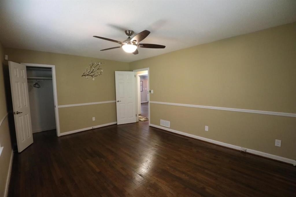 6075 Harleston - Photo 13
