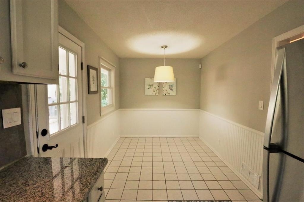 6075 Harleston - Photo 2