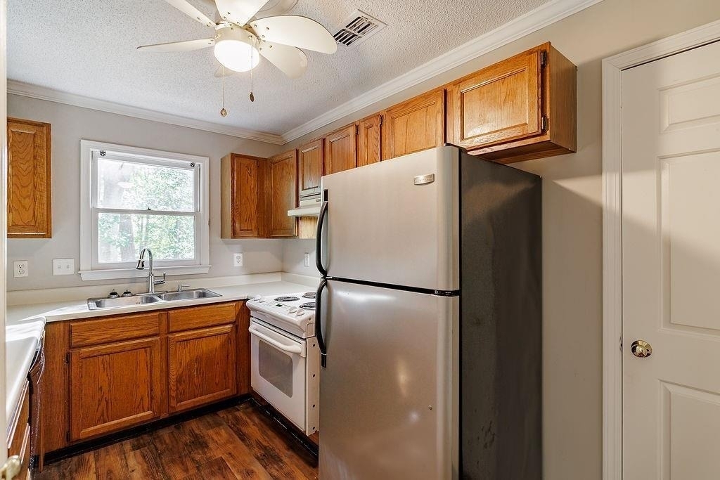 345a Research Drive - Photo 3