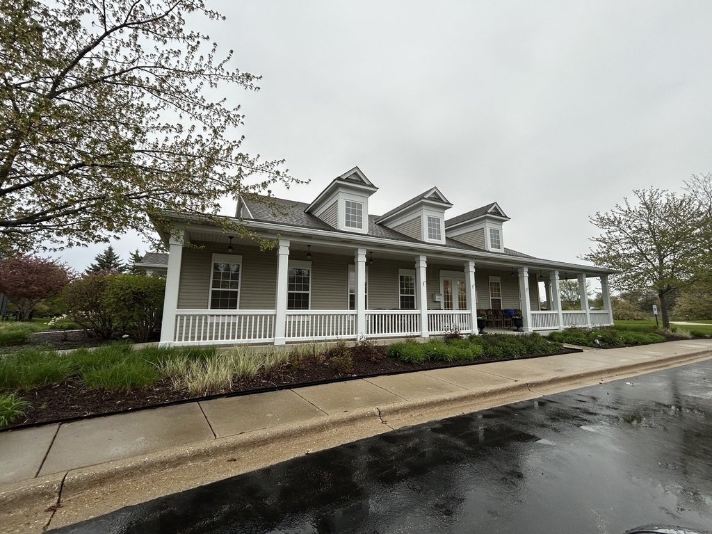 3165 Falling Waters Lane - Photo 1