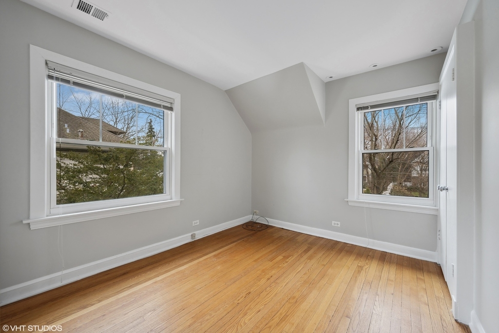 314 Oxford Road - Photo 14