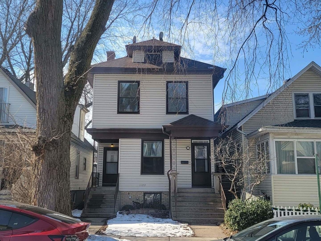 1122 Sherman Avenue - Photo 0