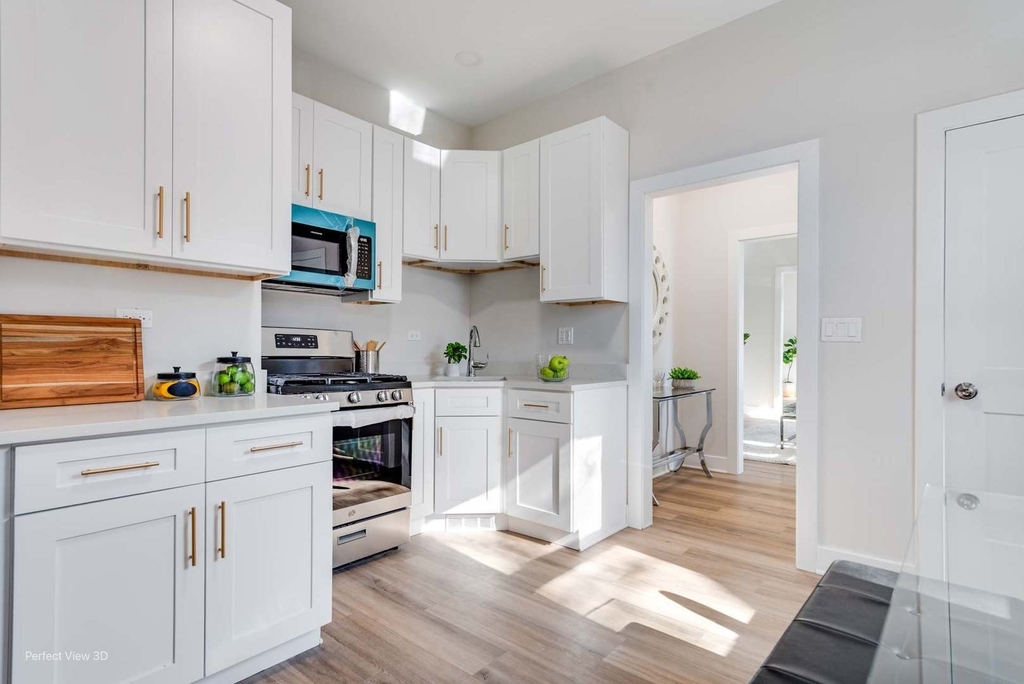 1122 Sherman Avenue - Photo 10