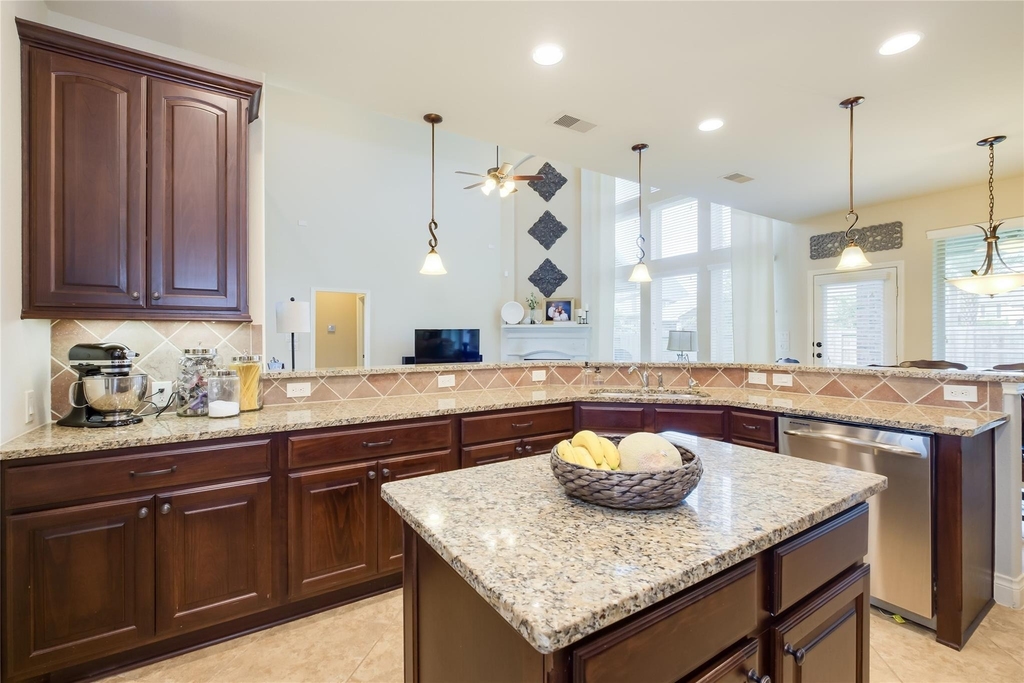 27707 Lodgemist Court - Photo 13