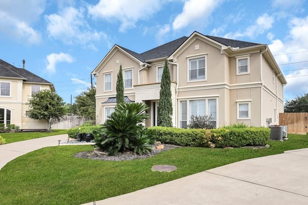 2002 Colbury Court - Photo 1