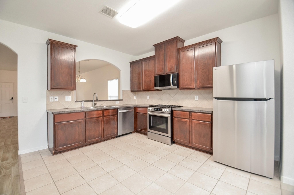 21723 Britton Hill Way - Photo 14