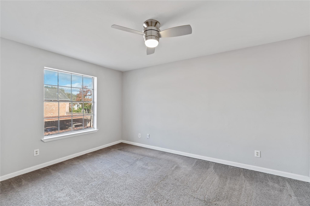 4154 Belle Park Drive - Photo 18