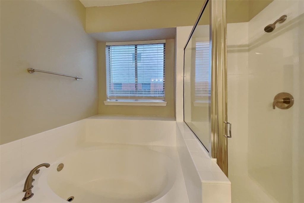 16411 Willingham Way - Photo 10