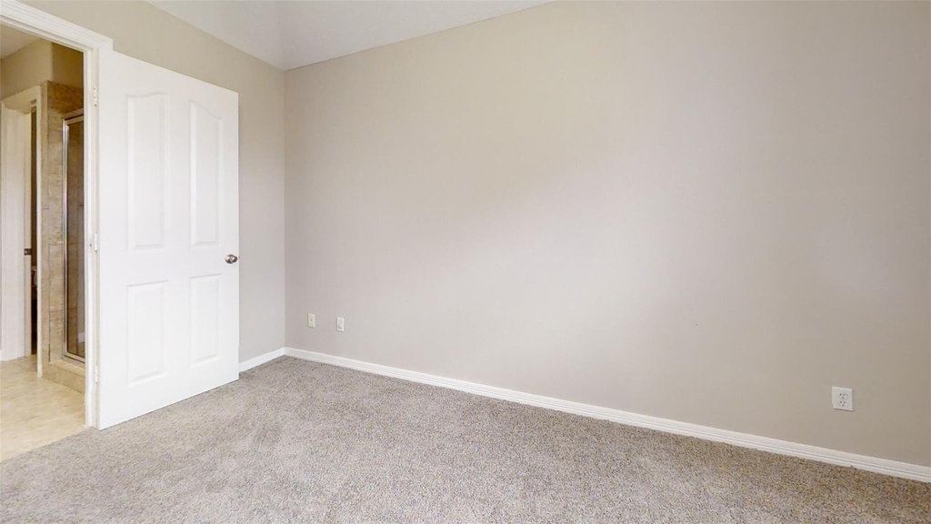 9224 Rodney Ray Boulevard - Photo 6