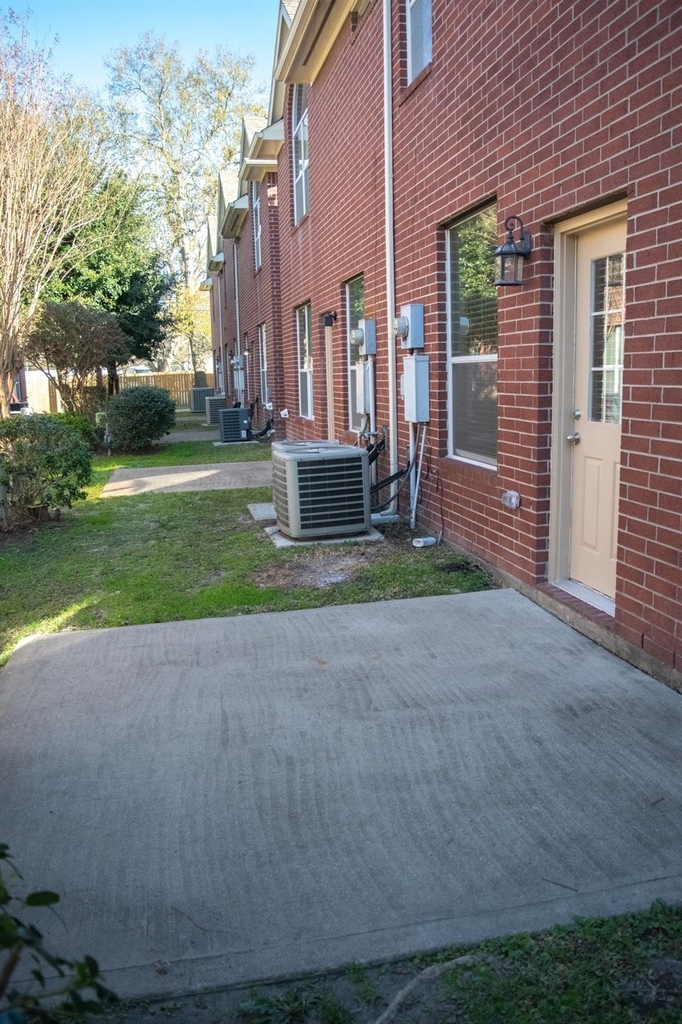 9224 Rodney Ray Boulevard - Photo 13