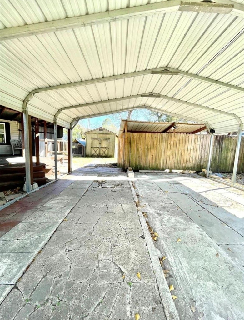 5220 E Parkway Drive - Photo 1