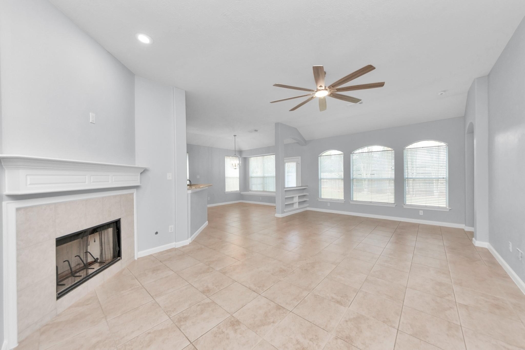 1819 Misty Falls Lane - Photo 5