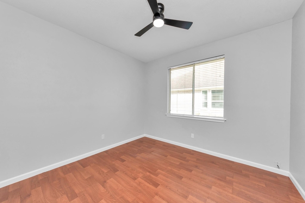 1819 Misty Falls Lane - Photo 22