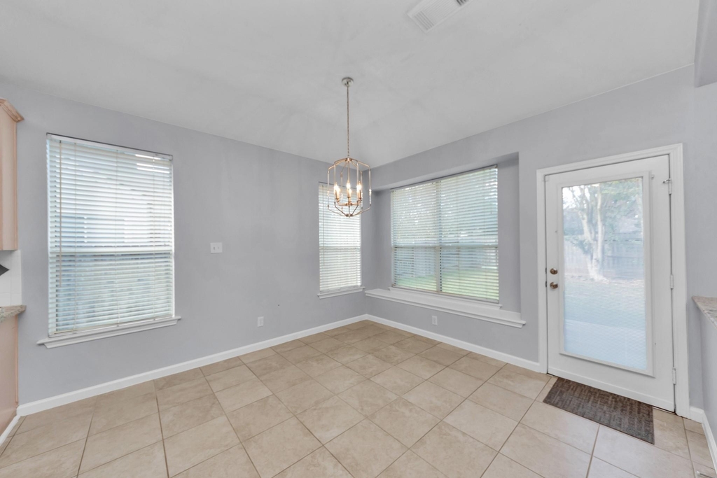 1819 Misty Falls Lane - Photo 14